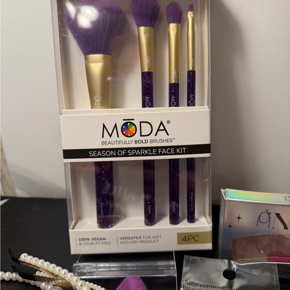 Mystery Valentines bundle of 7 - Picture 6 of 11